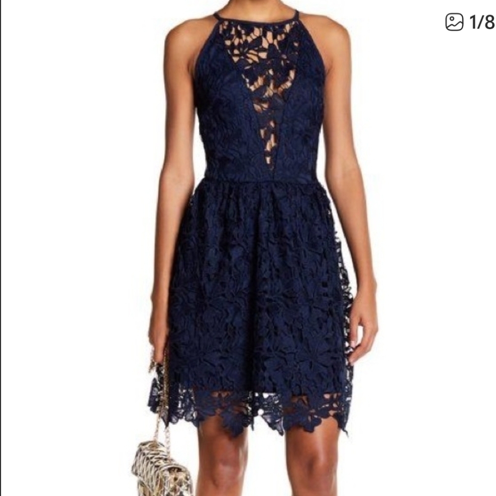 BAR III !!! SEXY SOPHISTICATED DRESS!!!